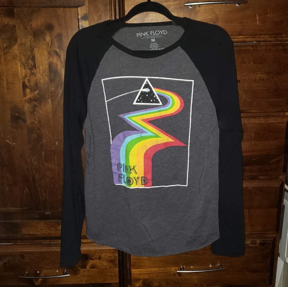 Pink Floyd shirt
